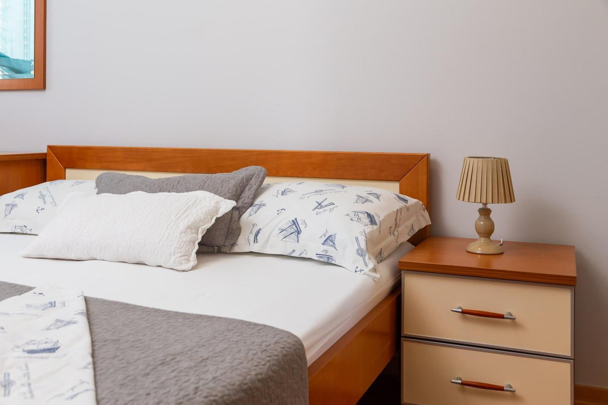Brkic Apartments With Private Parking マカルスカ エクステリア 写真