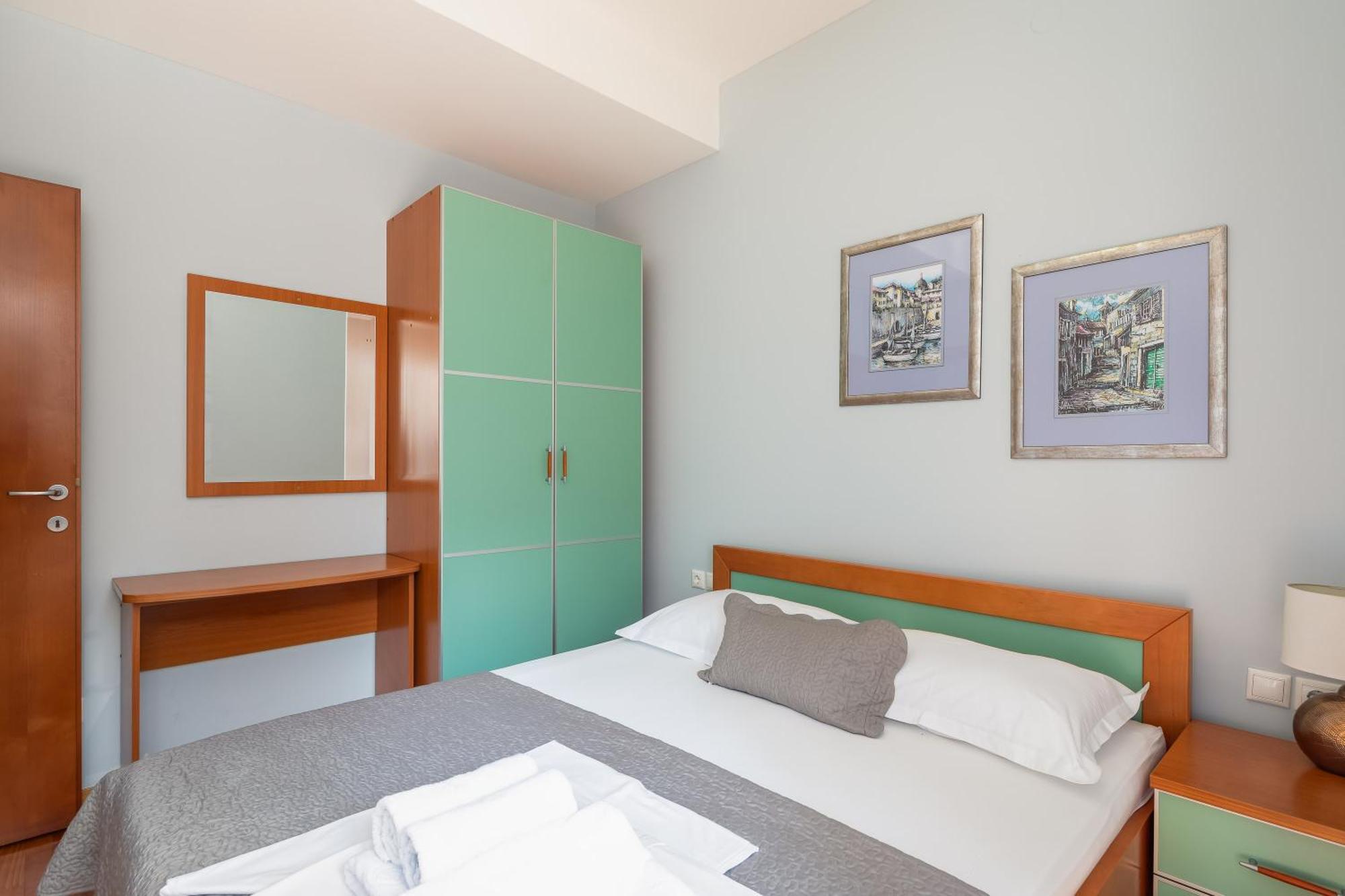 Brkic Apartments With Private Parking マカルスカ 部屋 写真